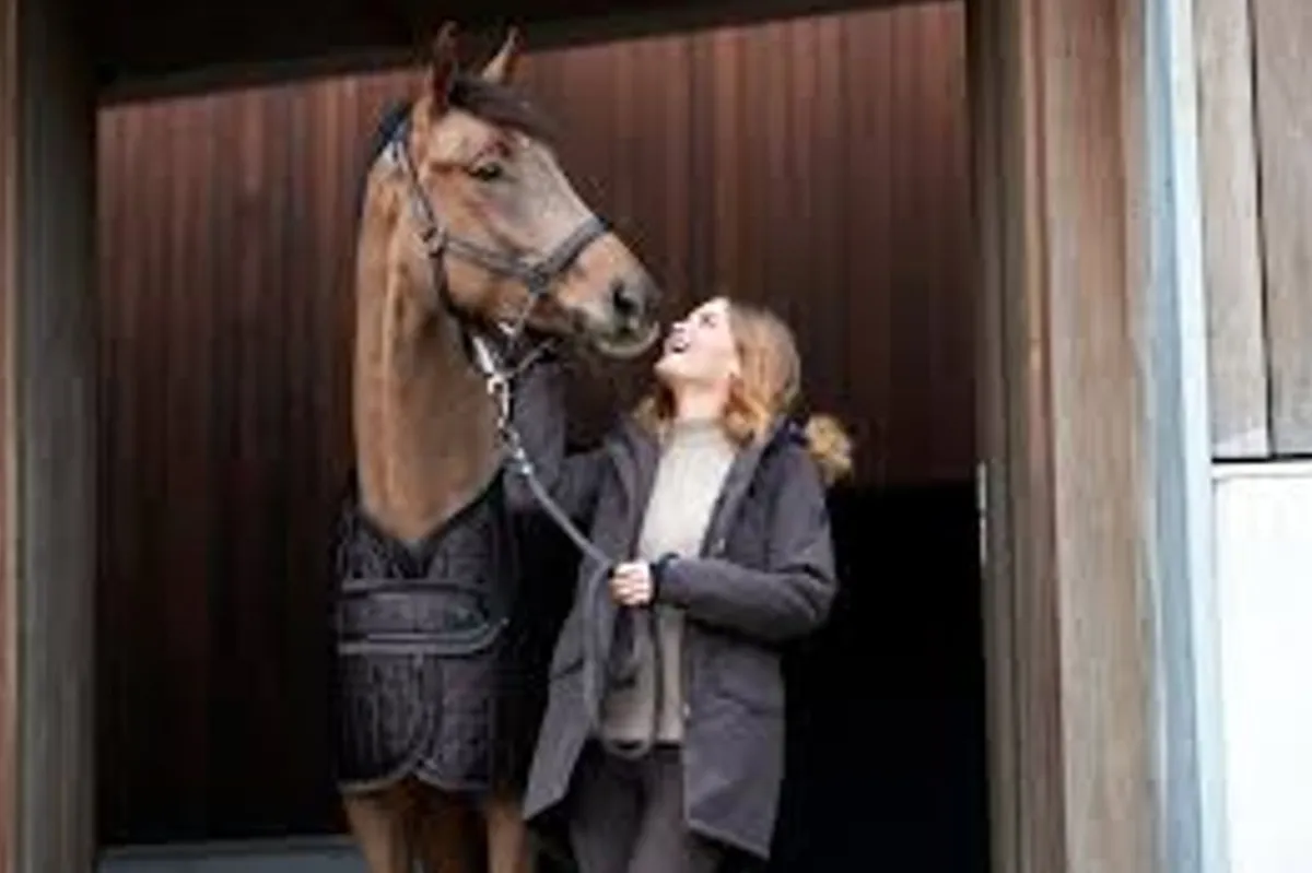 Catago Amy Vinter Parka< Rideklær