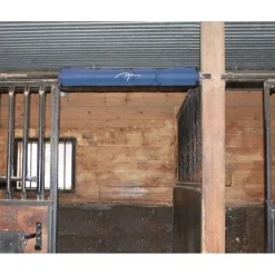 Dyon* Dyon Hodebeskytter til stevneboks< Stallutstyr