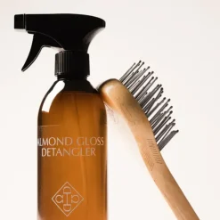 Kentucky Grooming Deluxe Almond Gloss Detangler< Pelspleie