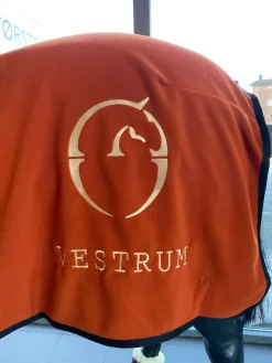 Vestrum Vicenza Fleece Rug< Svettedekken